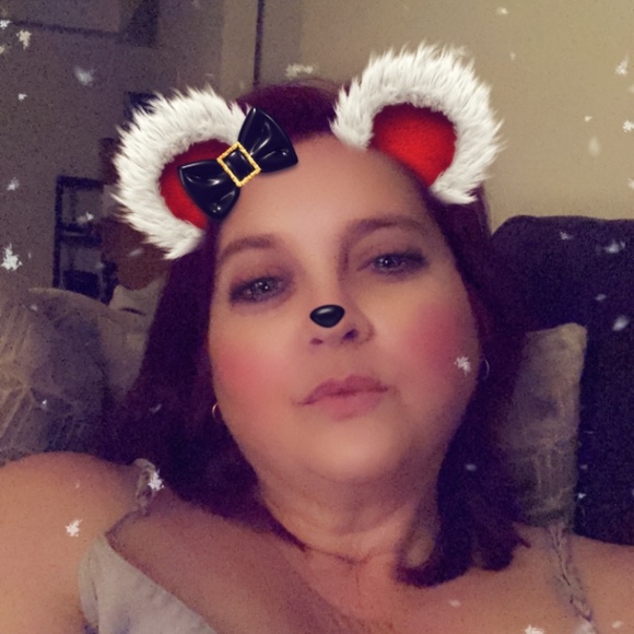 Meet your Posher, Kandice - Picture 1 of 1